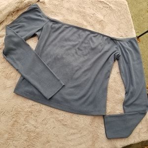 Gray off-the-shoulder, long sleeved, Mossimo Top